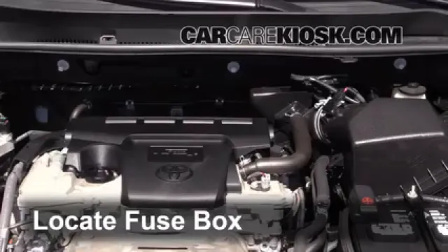 2013 Toyota RAV4 Limited 2.5L 4 Cyl. Fuse (Engine) Check